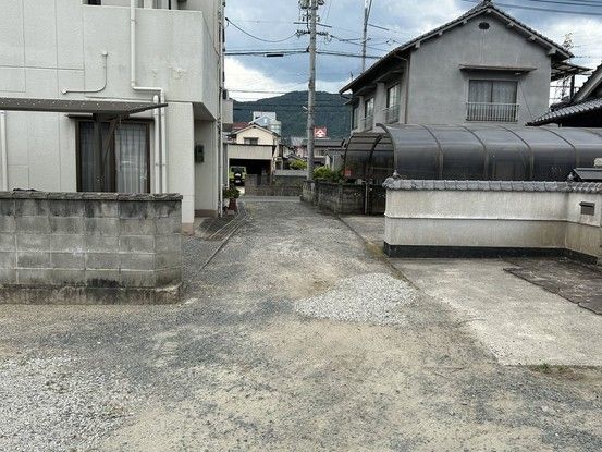 5SLDK Detached House with Large Land in Fuchu City, Hiroshima - Thumbnail 3