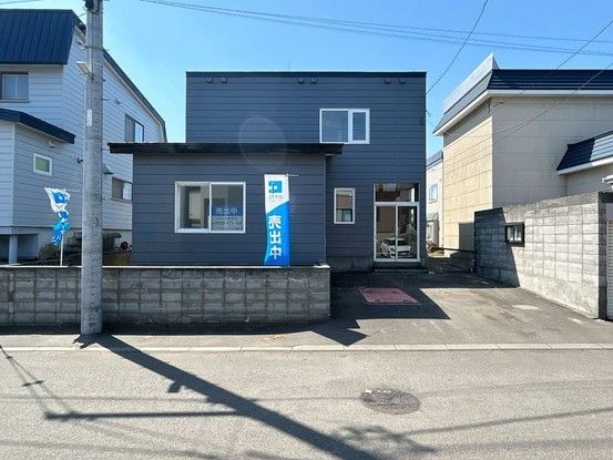 Renovated 3LDK House in Ebetsu, Hokkaido - 106.51 sqm - Thumbnail 3