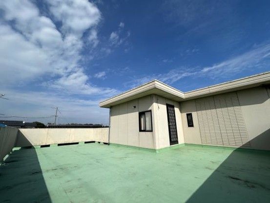 4LDK House for Sale in Ube, Yamaguchi - 146m2 on 475m2 Lot - Thumbnail 2