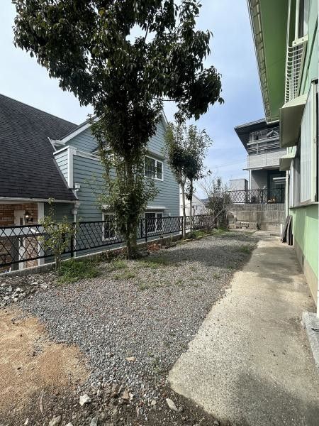 Renovated 4LDK Detached House in Himeji, Hyogo - Thumbnail 3