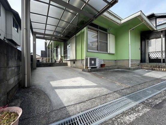 Renovated 4LDK Detached House in Himeji, Hyogo - Thumbnail 2