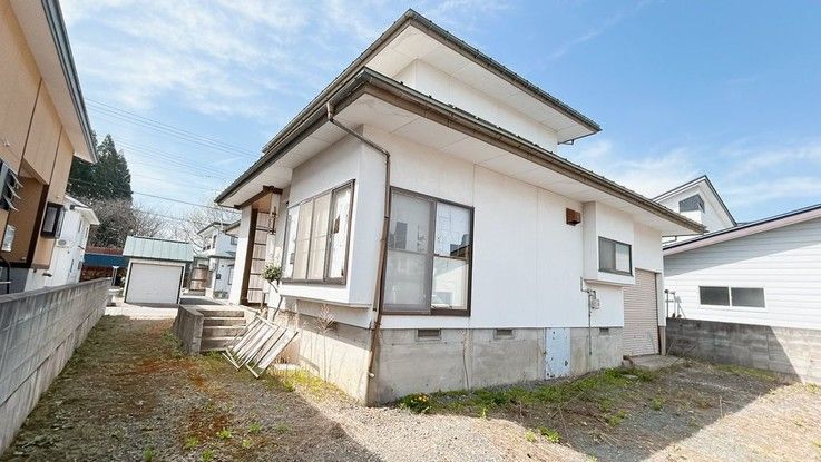 Renovated 5LDK House in Yonezawa, Yamagata - 172sqm - Thumbnail 2