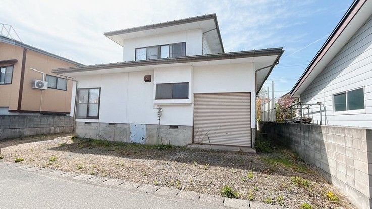 Renovated 5LDK House in Yonezawa, Yamagata - 172sqm - Thumbnail 3