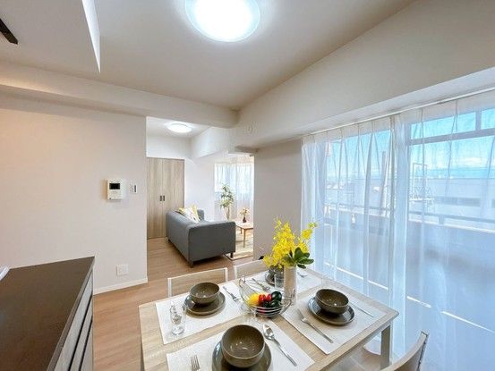 Renovated 2LDK Apartment in Toyama City Near Johara Station - Thumbnail 4
