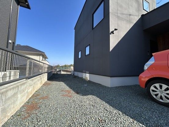 Modern 3SLDK House for Sale in Kōdai, Kita-ku, Kumamoto - Thumbnail 3