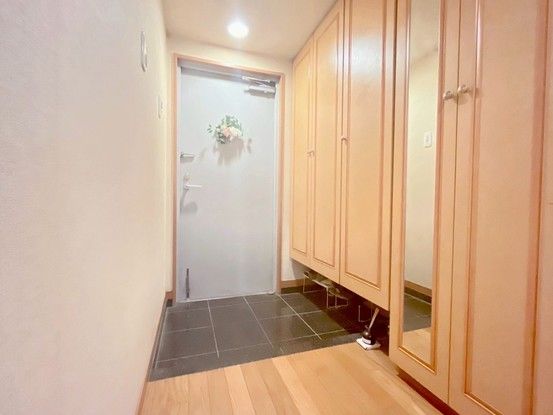 4LDK Apartment for Sale in Miyazaki City, Miyazaki Prefecture - Thumbnail 3