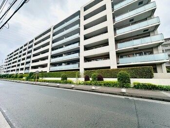 3LDK Apartment for Sale in Tsurumi Ward, Yokohama - Thumbnail 2