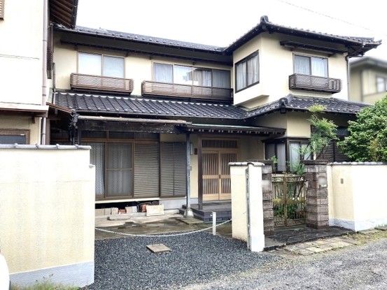 Spacious 6LDK House in Shimonoseki, Yamaguchi - 157.12m² - Thumbnail 2