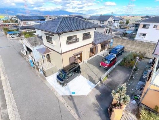 Renovated 3LDK House in Kanzaki, Saga - 102 sqm - Thumbnail 4