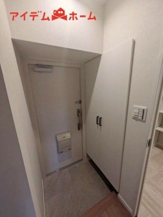 3LDK Apartment for Sale in Hamamatsu, Shizuoka - 69.24m² - Thumbnail 2