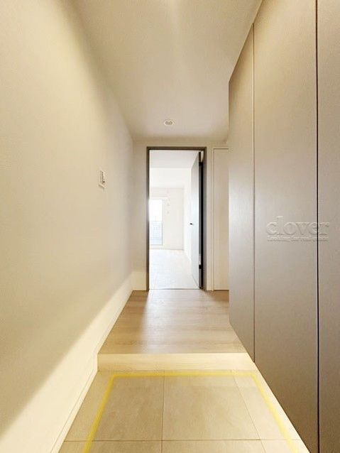 Renovated 3LDK Apartment for Sale Near Shin-Sakuradai Station, Tokyo - Thumbnail 3