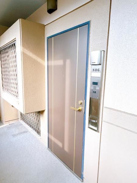 Renovated 4LDK Apartment for Sale Near Goryomoto Station, Kagoshima - Thumbnail 3