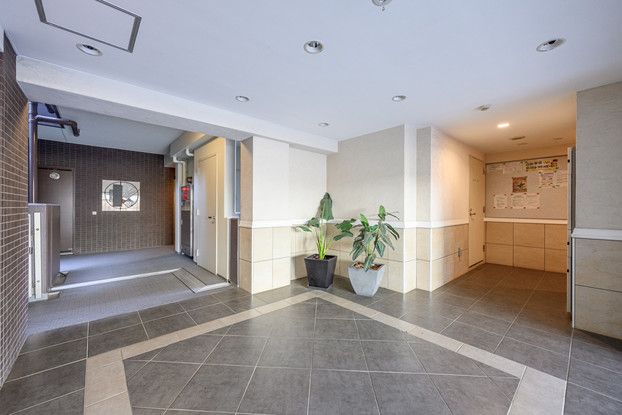 3LDK Apartment for Sale Near Tsuzuki Fureai no Oka Station - Thumbnail 4