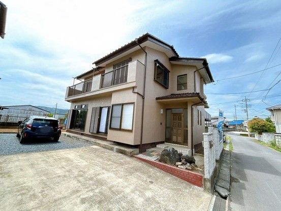 Renovated 4LDK House in Kasama, Ibaraki Near Iwama Station - Thumbnail 3