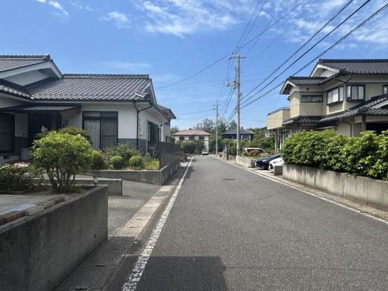 4LDK Detached House for Sale in Hamada, Shimane - 131sqm - Thumbnail 2