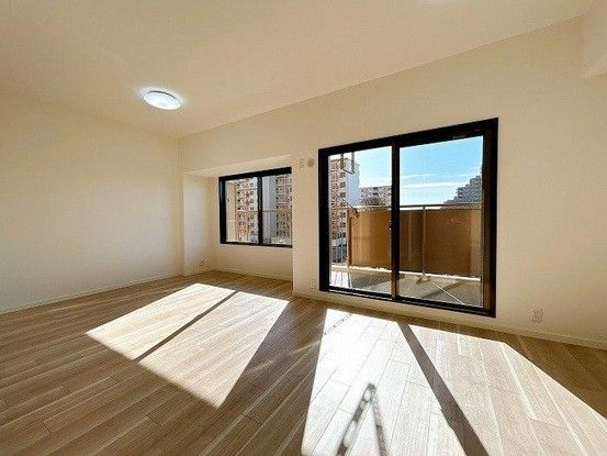 3LDK Renovated Apartment in Anjo City, Aichi - Thumbnail 2
