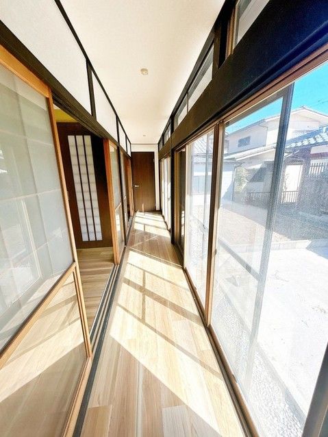 Renovated 4LDK House in Maibara, Shiga - 142.56 sqm - Image 1