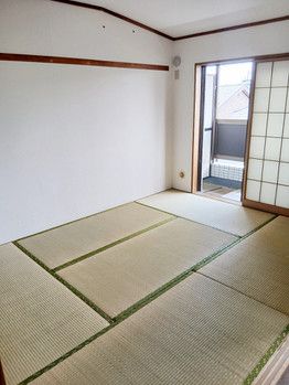 3DK Apartment in Kashiwa, Chiba for Sale - Thumbnail 4