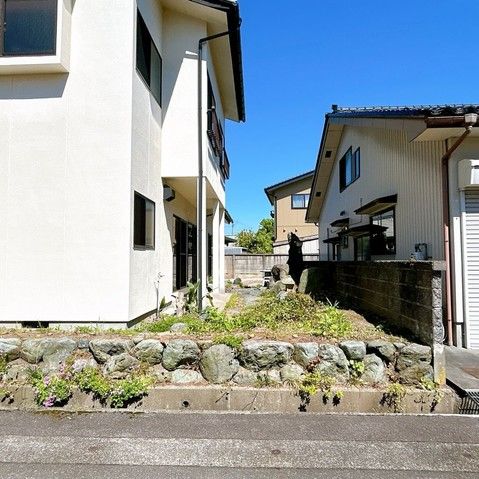 Renovated 3LDK House on 225sqm Land in Toyama City - Thumbnail 4