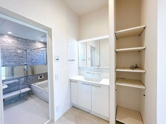 2LDK House for Sale in Takasaki, Gunma - 95.95 sqm - Thumbnail 4