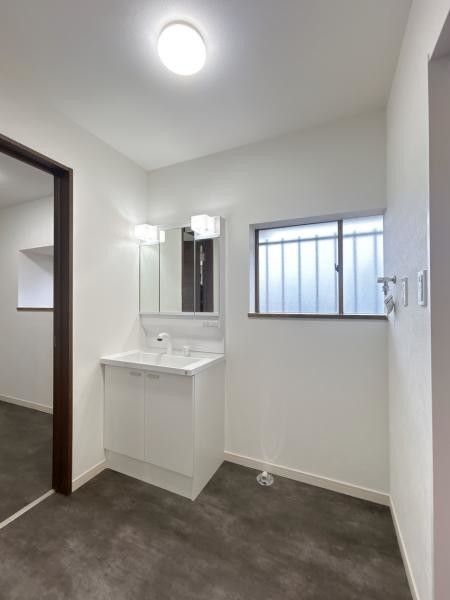 Renovated 3LDK Detached House for Sale in Kagoshima City - Thumbnail 4