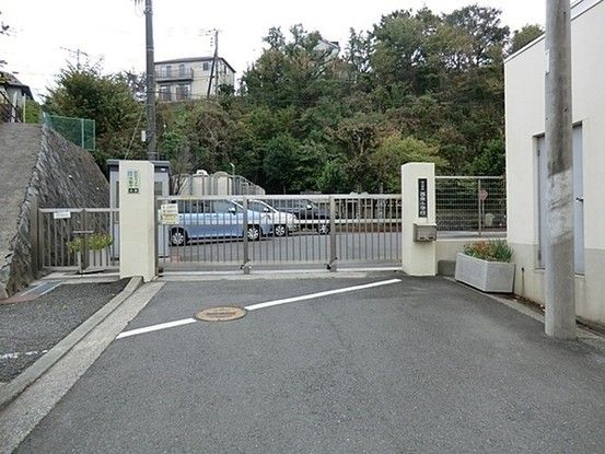 4LDK Resale House in Kanazawa Ward, Yokohama - 99.57 sqm - Thumbnail 3
