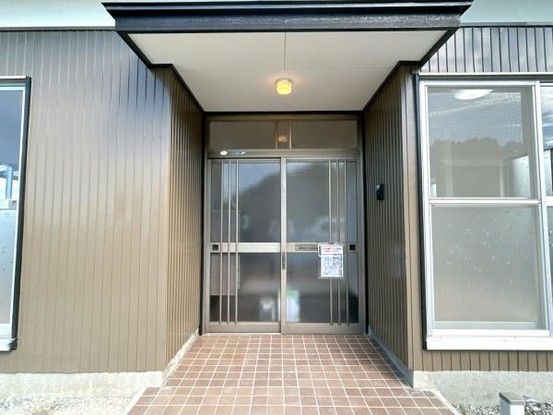 Renovated 2LDK House in Shunan City, Yamaguchi – 50.51m² - Thumbnail 2