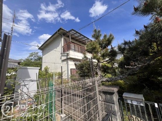 5LDK House for Sale in Nara City with Large Garden - Thumbnail 3