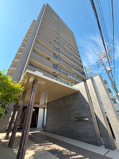 Top Floor 3LDK Apartment Near Gifu Station - Thumbnail 2