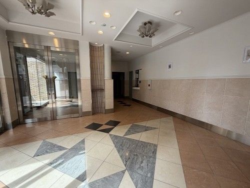 3LDK Apartment for Sale in Abeno, Osaka - 68.75 sqm - Thumbnail 2