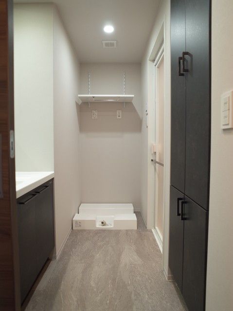 2LDK Apartment for Sale in Miyazaki City, Miyazaki - Thumbnail 4