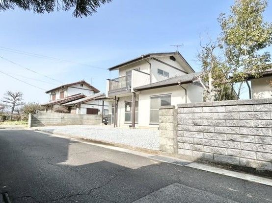 Renovated 4LDK House in Marugame, Kagawa - 85.76 sqm - Thumbnail 2