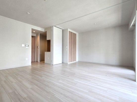 2LDK Apartment for Sale in Nakamura-ku, Nagoya - Thumbnail 4