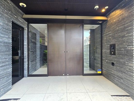 2LDK Apartment for Sale in Nakamura-ku, Nagoya - Thumbnail 2