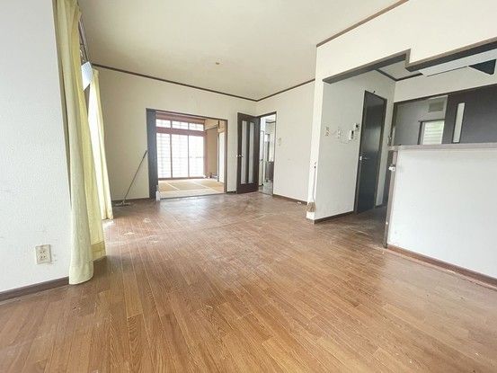 3LDK Detached House for Sale in Asakita-ku, Hiroshima - Thumbnail 4