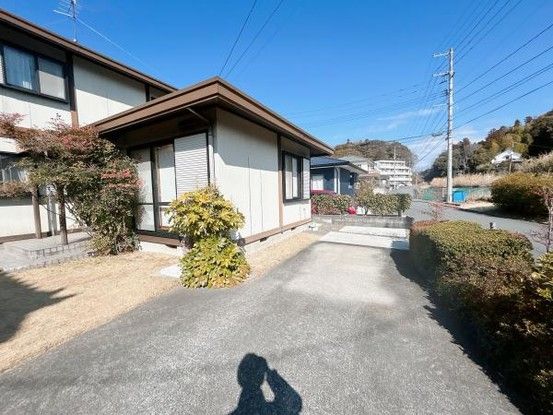 Renovated 3SLDK House with Garden & 3 Parking Spaces in Iwaki - Thumbnail 2