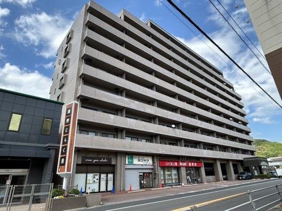 3LDK Apartment for Sale in Aki Ward, Hiroshima - 63.3 sqm - Thumbnail 2