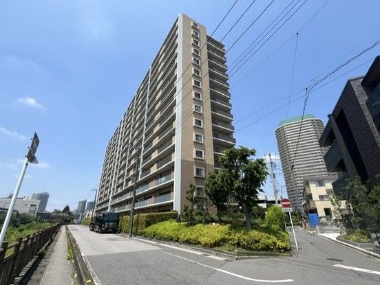 Renovated 3LDK Apartment in Kawaguchi, Saitama - Thumbnail 2
