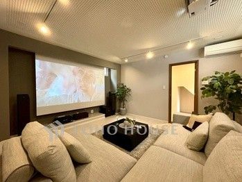 3LDK+Loft House with Home Theater in Suginami, Tokyo - Thumbnail 2