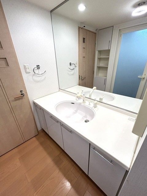 Renovated 4LDK Apartment for Sale in Akita City - Thumbnail 4