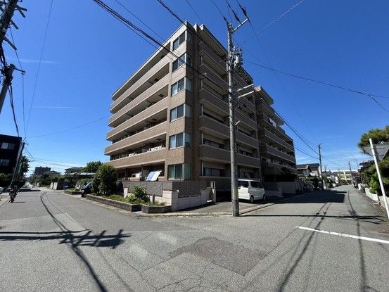 Renovated 4LDK Apartment for Sale in Akita City - Thumbnail 3