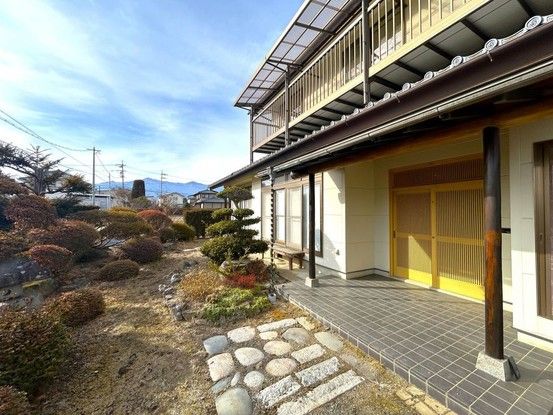 7SDK House for Sale in Matsumoto, Nagano with Large Garden - Thumbnail 2