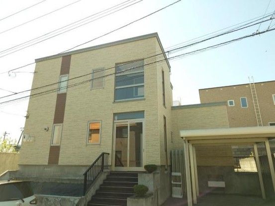 Renovated 4LDK House in Minami-ku, Sapporo with Parking - Thumbnail 3