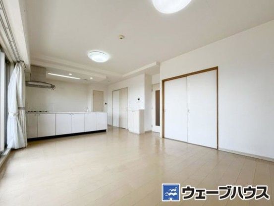4LDK Apartment for Sale in Okayama City, Minami Ward - Thumbnail 3