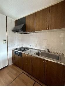 3LDK Apartment for Sale in Nishikyo Ward, Kyoto - Thumbnail 4