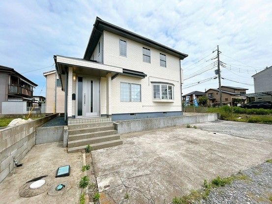 Renovated 4SLDK House for Sale in Ami, Ibaraki - Thumbnail 2