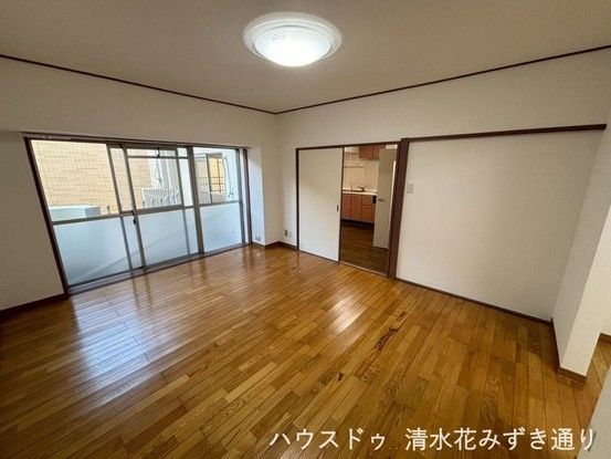 1LDK Apartment in Shimizu-ku, Shizuoka City for Sale - Thumbnail 4