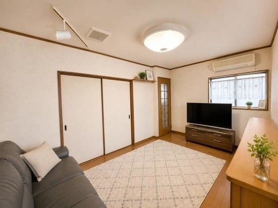 4SLDK Detached House in Fukushima Ward, Osaka – 134.71 sqm - Thumbnail 3