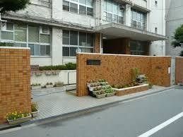 4SLDK Detached House in Fukushima Ward, Osaka – 134.71 sqm - Thumbnail 2