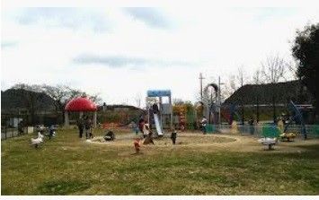 2LDK Apartment for Sale in Himeji, Hyogo - 69.37 sqm - Thumbnail 4
